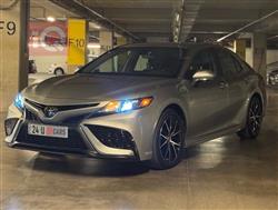 تۆیۆتا کامری